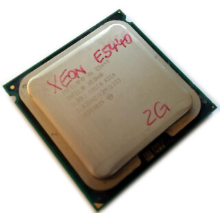 CPU Intel Xeon E5440 (4 Kerne) 2,833 GHz  Tray / SLBBJ